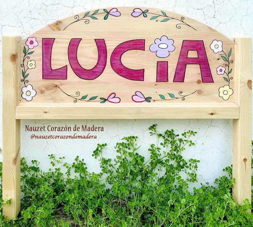 Cabecero de cama rústico y completamente personalizable de Nauzet